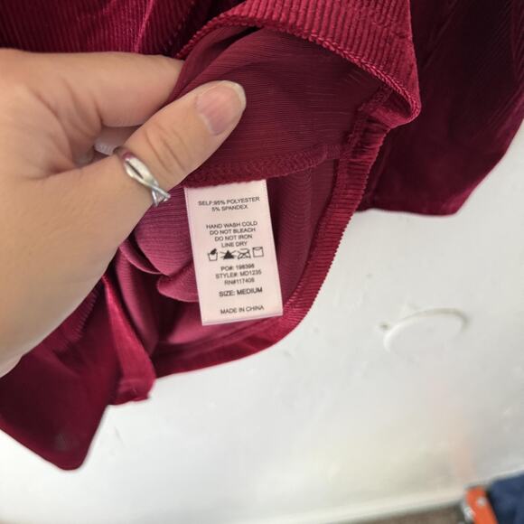 Chocolate Dress Womens Medium Red Velvet Long Sleeve Ruched Wrap Vampire Witchy - Picture 8 of 8